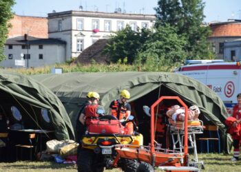 Wielkie manewry z udziałem służb ratowniczych