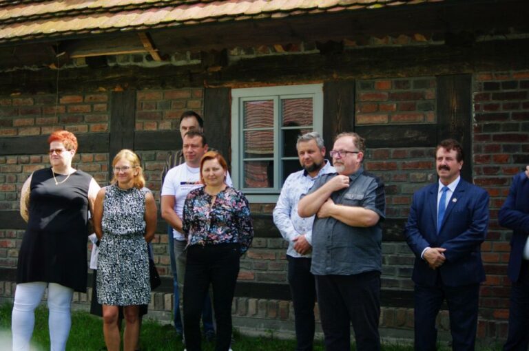 Bogu na chwałę, ludziom na pożytek
