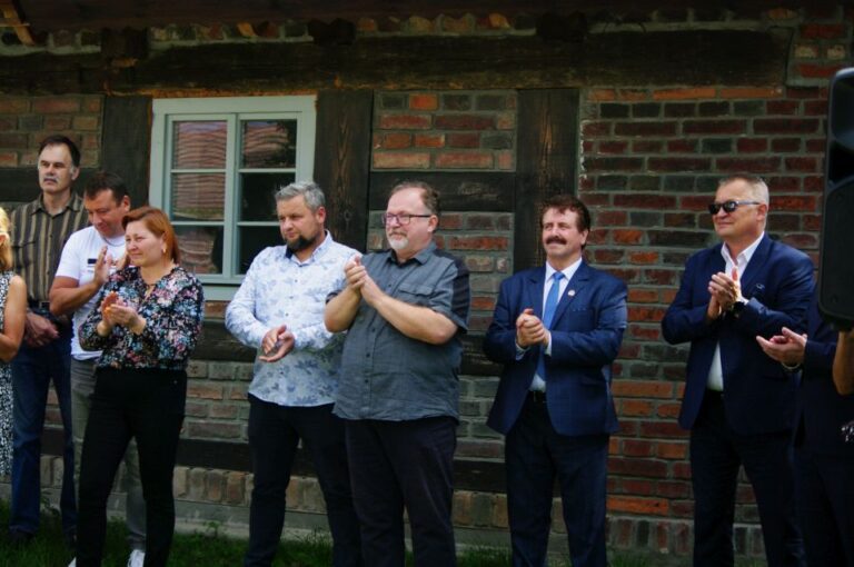 Bogu na chwałę, ludziom na pożytek