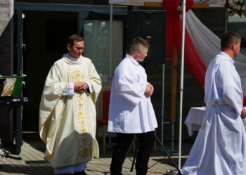 Bogu na chwałę, ludziom na pożytek