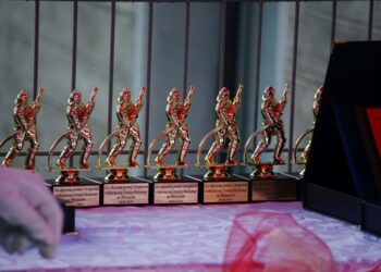 Bogu na chwałę, ludziom na pożytek