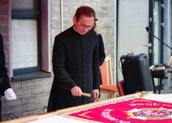 Bogu na chwałę, ludziom na pożytek