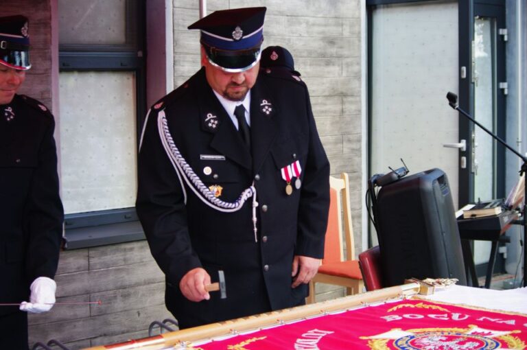 Bogu na chwałę, ludziom na pożytek