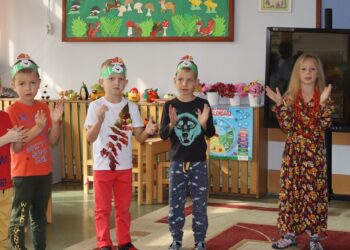 Dzieci powitały jesień