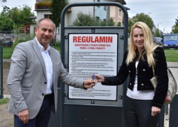 Plac zabaw dla psów już otwarty
