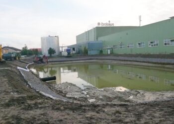 Renowacja stawu dobiega końca