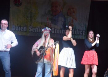 Święto seniorów w rytmach polskich przebojów