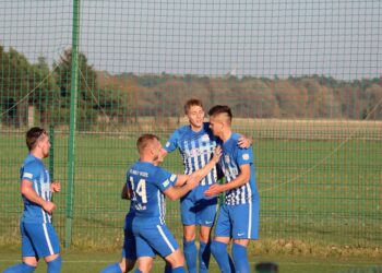 Biały Orzeł nie dał odjechać PKS-owi