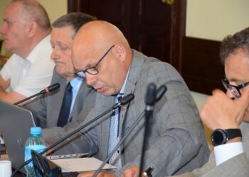 Rada powiatu podjęła decyzję w sprawie Jarosława Kubiaka