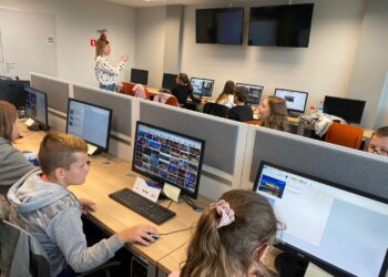 Młodzi e-liderzy w koźmińskiej Jedynce