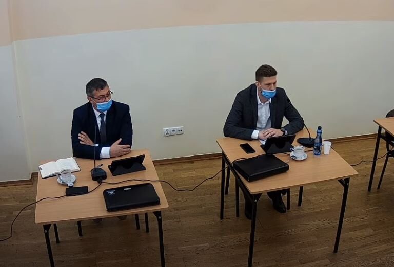 Diety radnych i wynagrodzenie burmistrza idą w górę