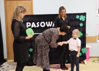 Pasowanie Koniczynek