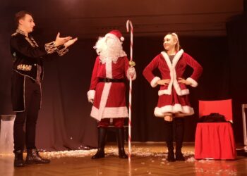 Magiczny pokaz Magiczny pokaz