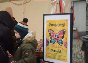Bożonarodzeniowy jarmark z aspektem charytatywnym