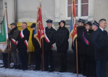 Chwała bohaterom powstania wielkopolskiego!