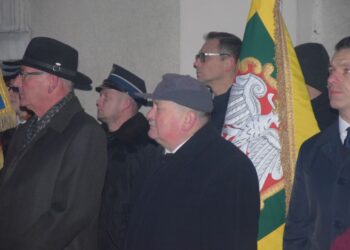 Chwała bohaterom powstania wielkopolskiego!