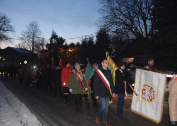 Chwała bohaterom powstania wielkopolskiego!