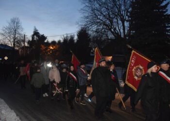 Chwała bohaterom powstania wielkopolskiego!