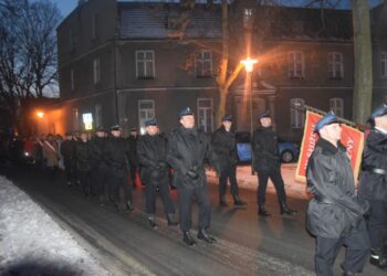 Chwała bohaterom powstania wielkopolskiego!