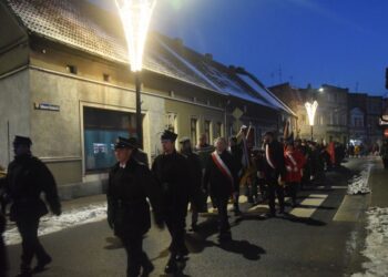 Chwała bohaterom powstania wielkopolskiego!