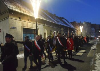 Chwała bohaterom powstania wielkopolskiego!