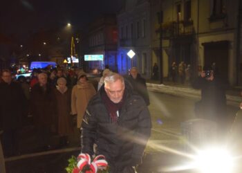 Chwała bohaterom powstania wielkopolskiego!