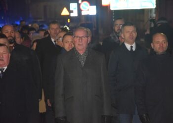 Chwała bohaterom powstania wielkopolskiego!