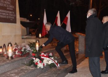 Pamiętamy o zwycięskim powstaniu!