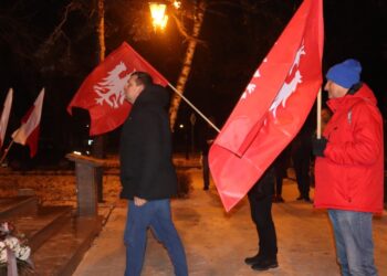 Pamiętamy o zwycięskim powstaniu!