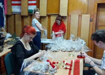 Piernikowe wypieki w Hufcu Pracy