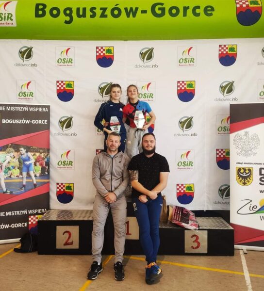 Zapasy – sport, który łączy ludzi