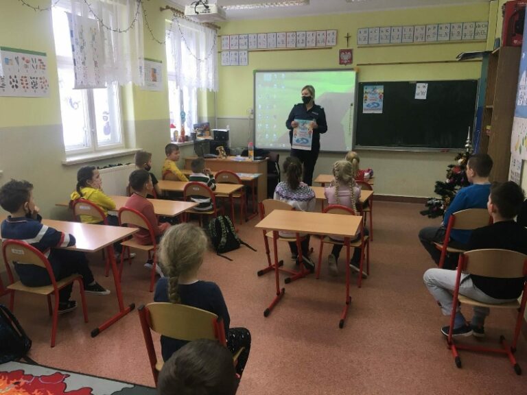 Profilaktyczne działania policjantek