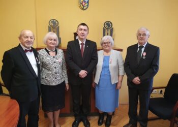 Jubilaci uhonorowani przez wójta