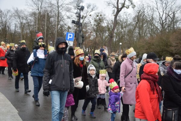 Mieszkańcy Milicza w Orszaku Trzech Króli
