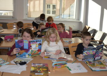 Harcowanie z książką Harcowanie z książką