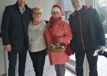 Świąteczne życzenia dla emerytowanych pracowników