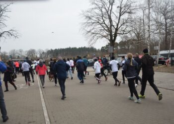 Pobiegli wilczym tropem