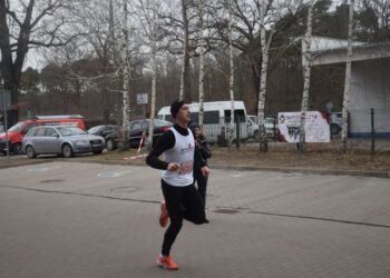 Pobiegli wilczym tropem