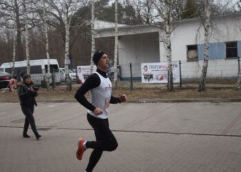 Pobiegli wilczym tropem