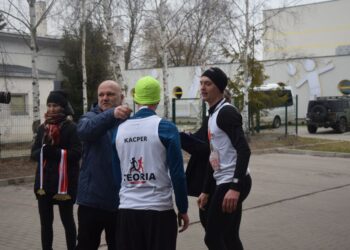 Pobiegli wilczym tropem