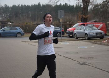 Pobiegli wilczym tropem