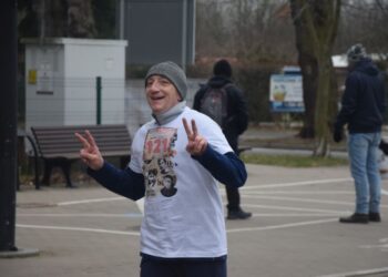 Pobiegli wilczym tropem