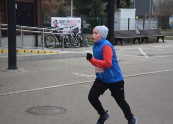 Pobiegli wilczym tropem