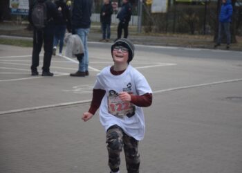 Pobiegli wilczym tropem