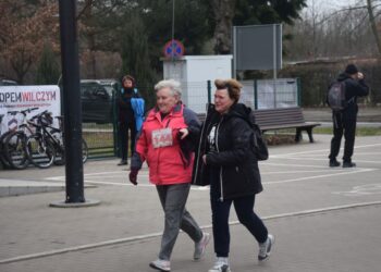 Pobiegli wilczym tropem