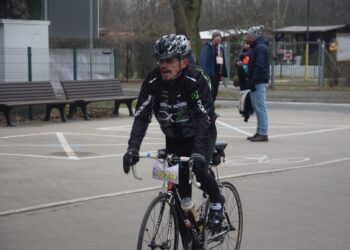 Pobiegli wilczym tropem