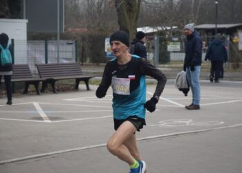 Pobiegli wilczym tropem