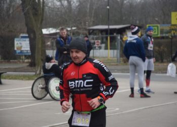 Pobiegli wilczym tropem