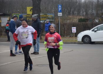 Pobiegli wilczym tropem