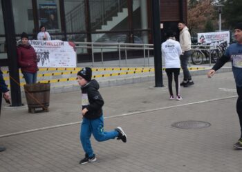 Pobiegli wilczym tropem